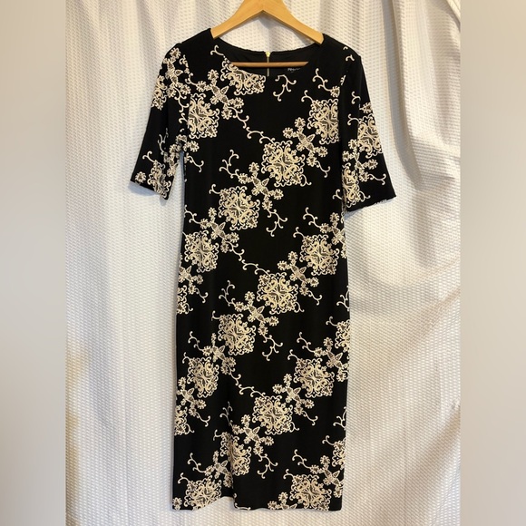 RN Studio black & white short sleeve stretch dress size 8 - Picture 7 of 7